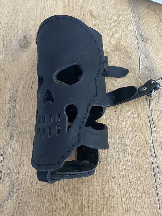 Skórzany uchwyt, sakwa do napoju