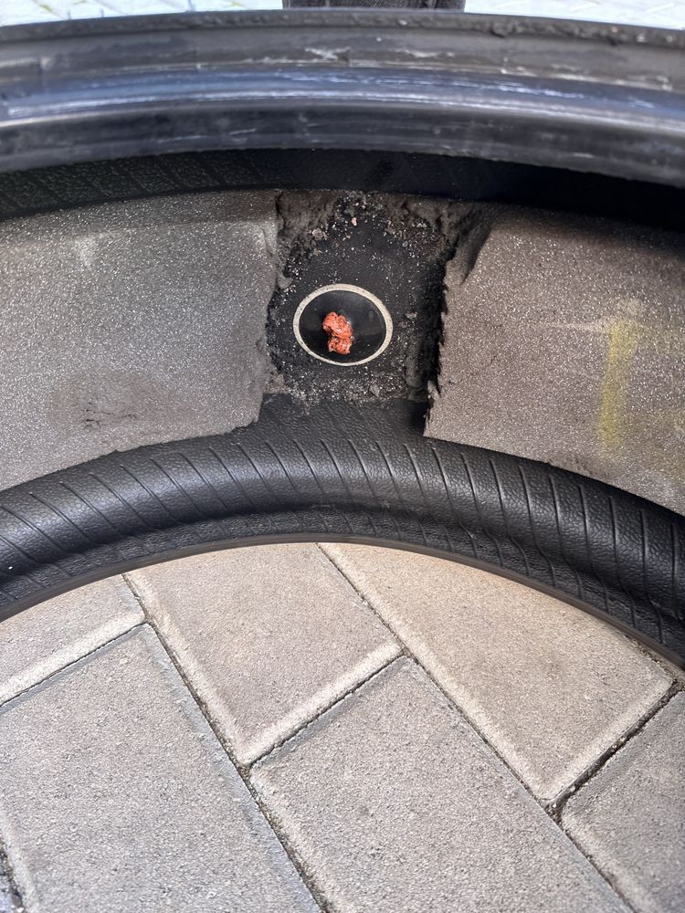 Pirelli Pzero 235/35 zr20