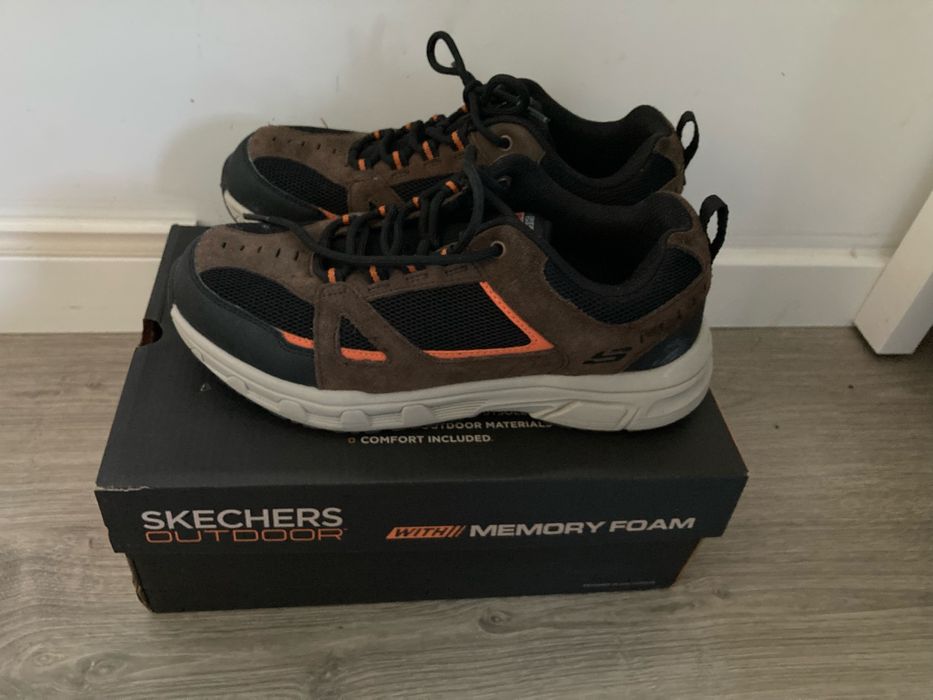 Skechers - Tam 41 - Memory Foam - NOVOS