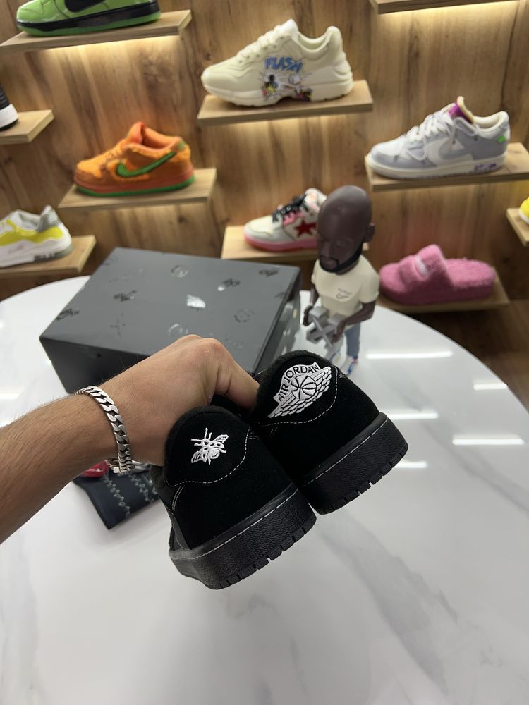 Кросівки Nike Air Jordan 1 low x Travis Scott “Phantom”