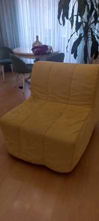 Sofá cama Ikea capa amarela