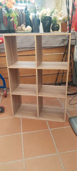 Modulo de cubos madeira