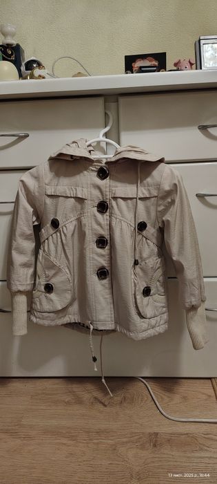 Куртка демісезонна дитяч дівчача 130 рост