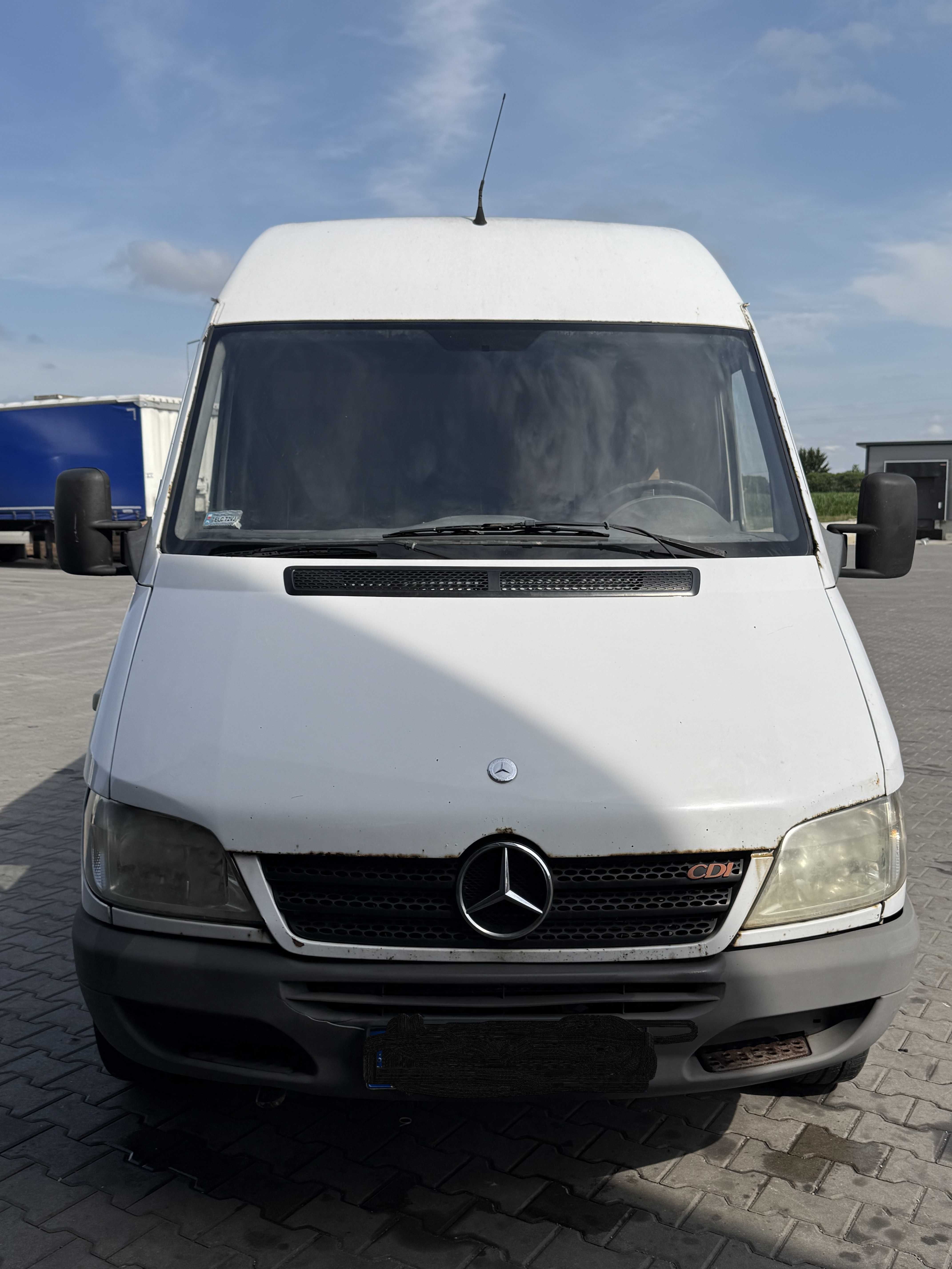 Mercedes-Benz Sprinter 311