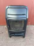 Kominek Jotul F 220 – kompaktowy, nowoczesny, norweski piecyk żeliwny