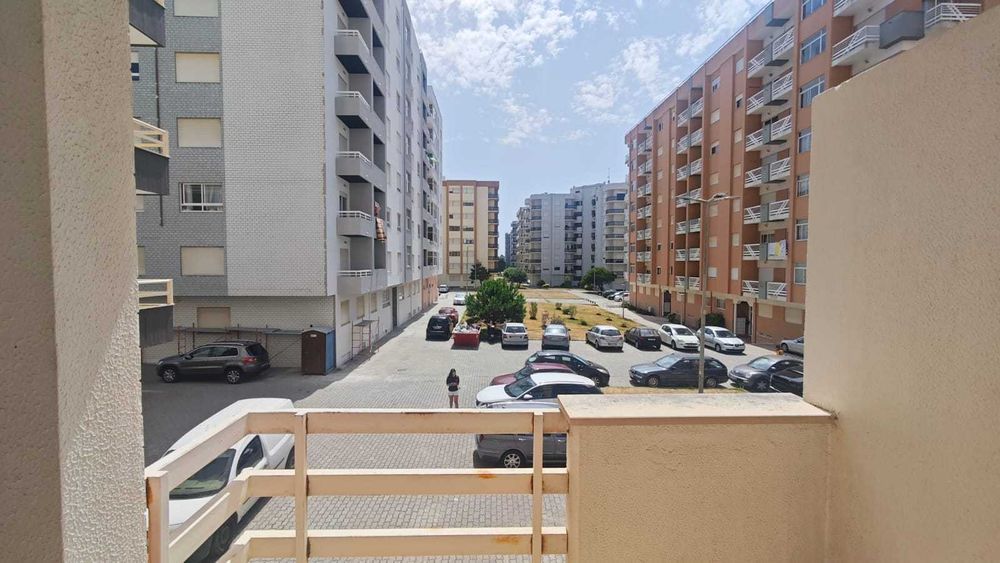 Arrenda-se  apartamento t1