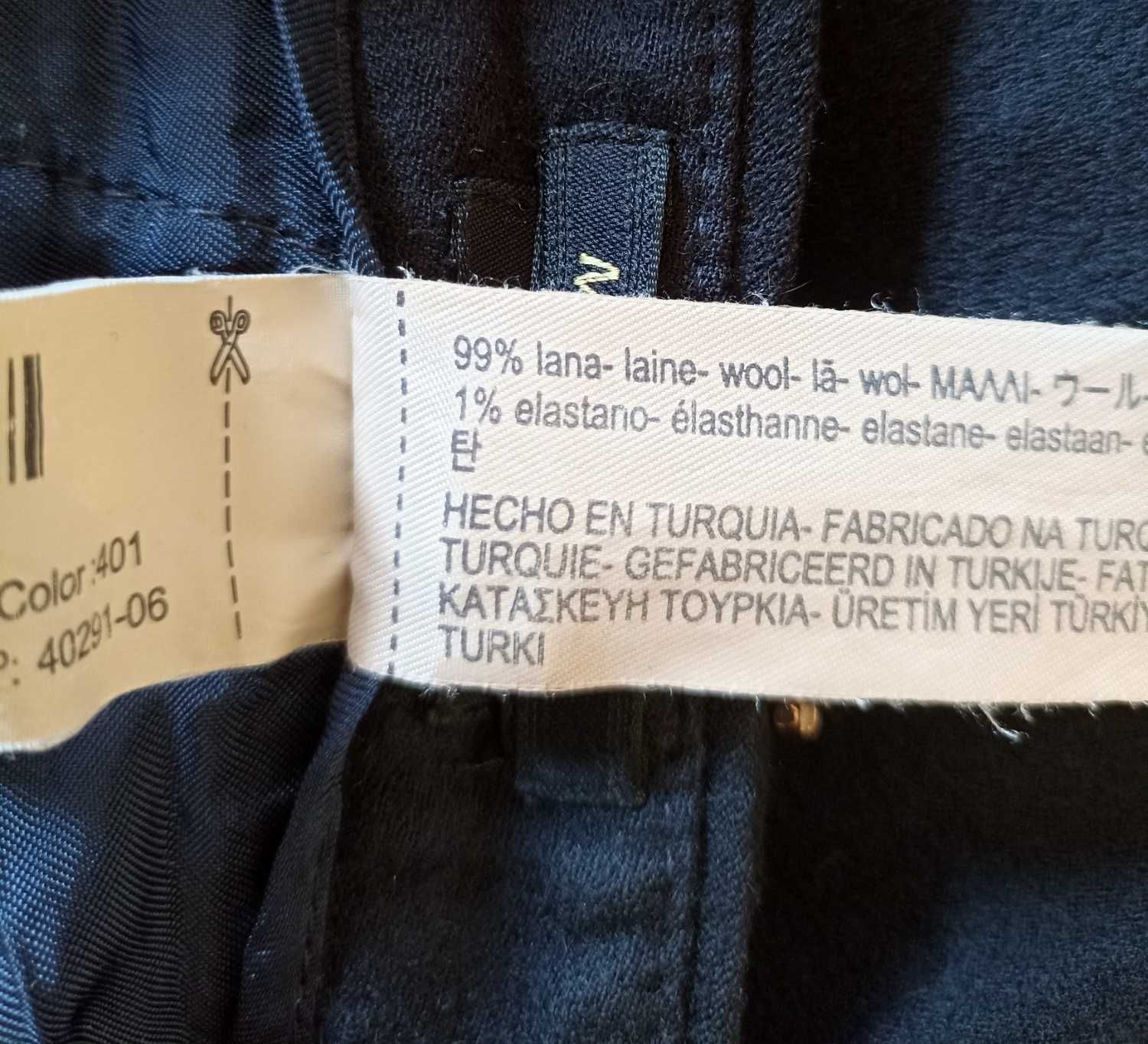Granatowe wełniane spodnie Massimo Dutti