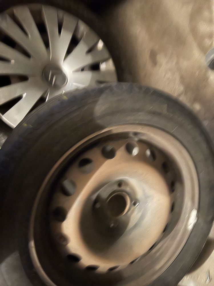Felga z opona 4x108 r16