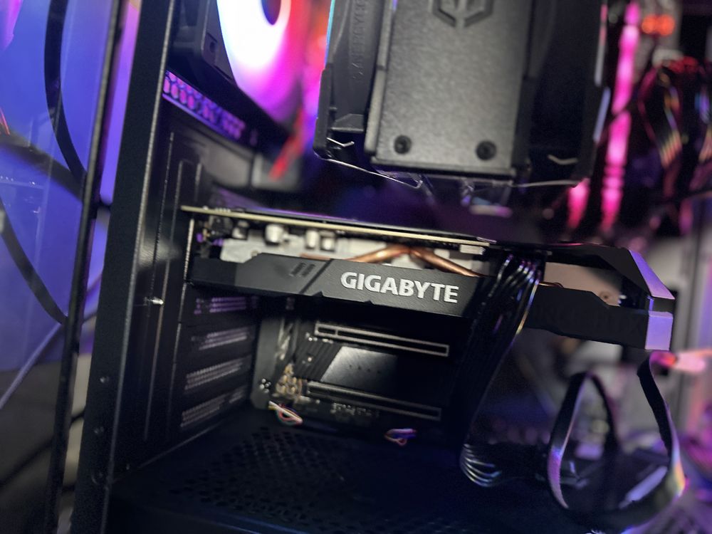 Karta Graficzna Gigabyte Geforce RTX 2060 WINDFORCE OC 6gb