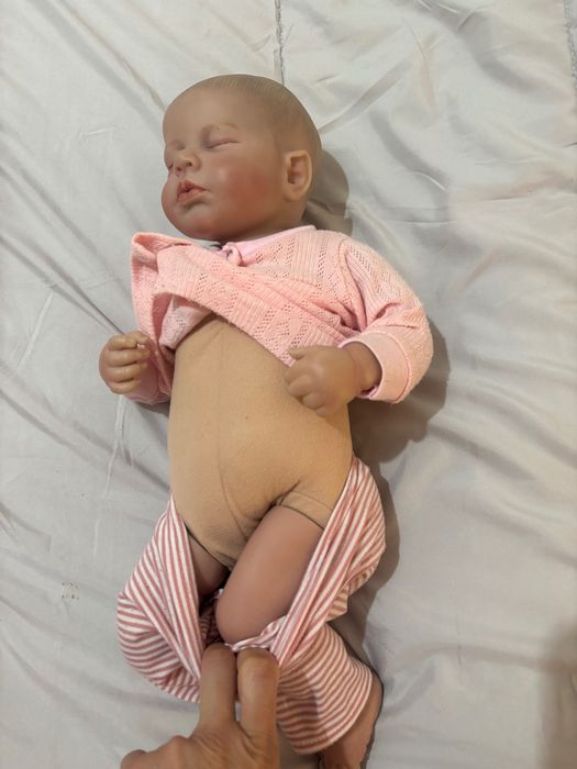 Bebe reborn bom estado