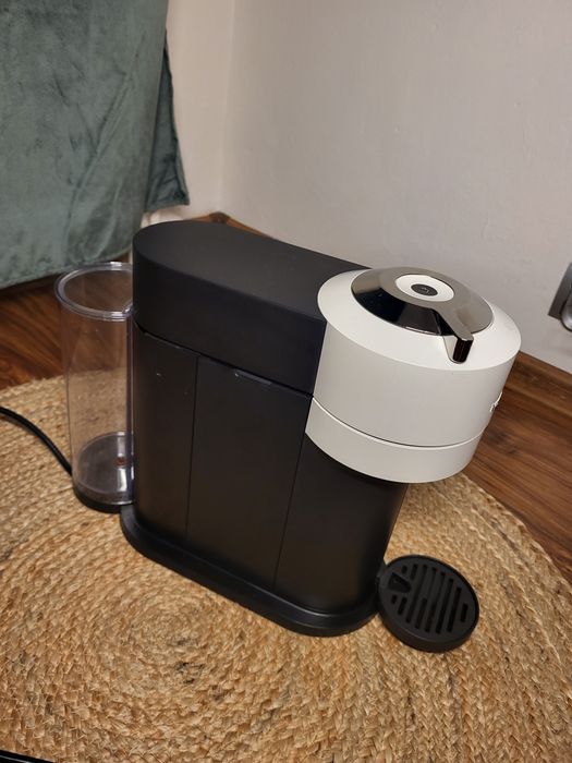 Nespresso De'Longhi