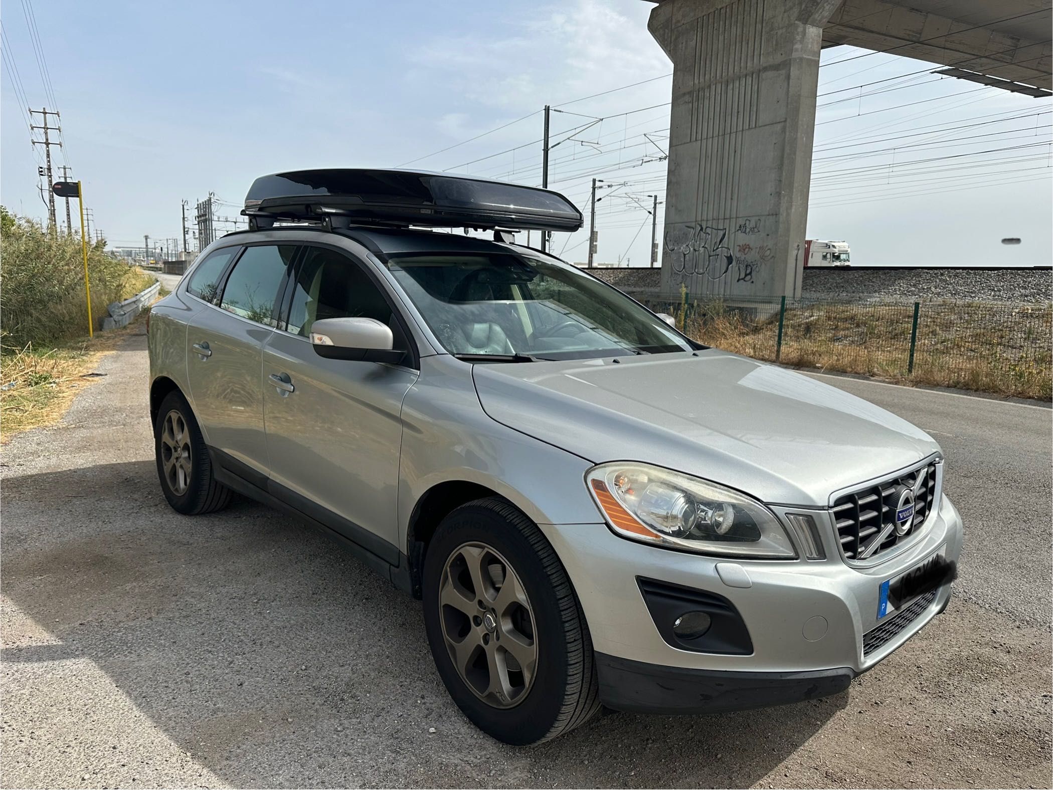 Volvo XC60 D5 2.4 AWD
