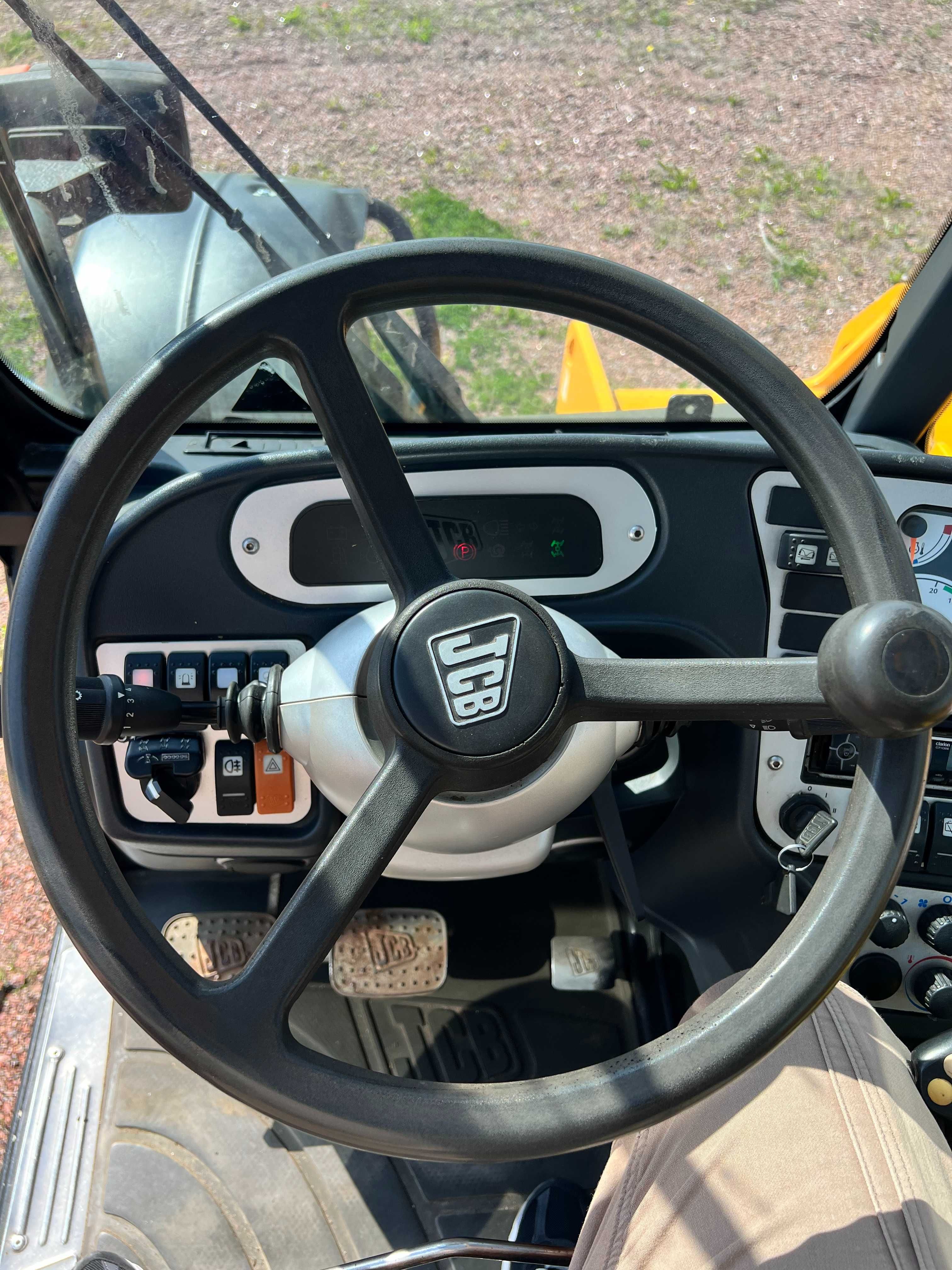 Продається телескопічний навантажувач JCB 535-95 2010 р.в