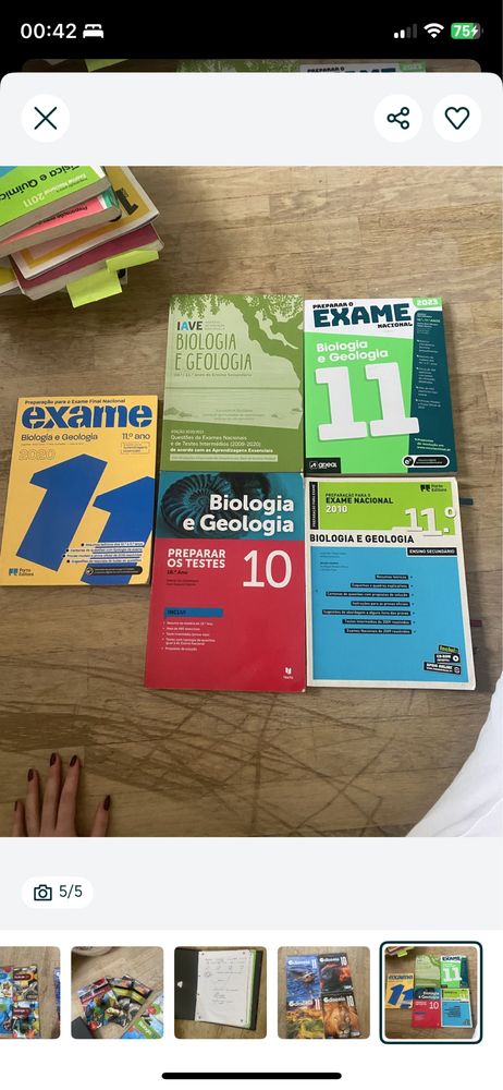 manuais escolares fisica e quimica A e biologia e geologia A