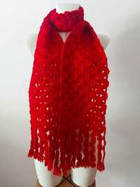 Cachecol vermelho em lã