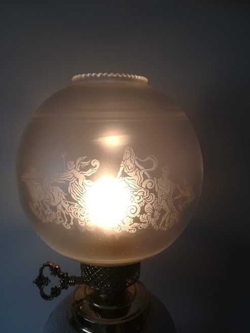 Bonito candeeiro para sala ou entrada