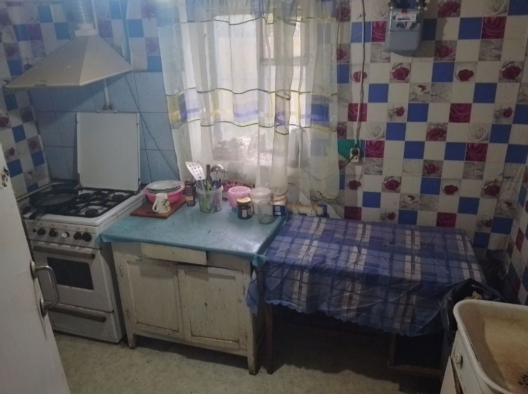 Продам  теплий, затишний будинок