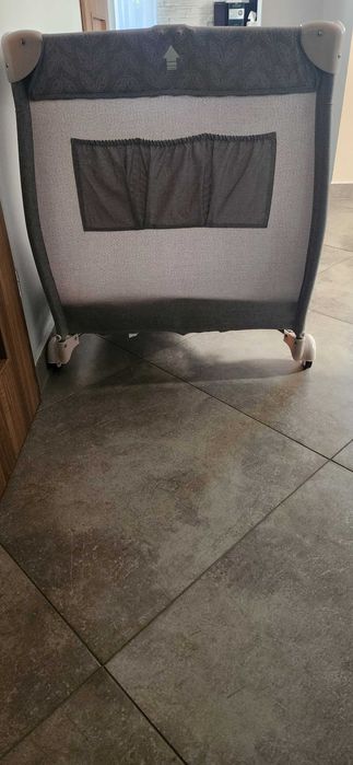 Łóżeczko turystyczne Skiddou plus materac