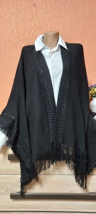 Теплий чорний палатин