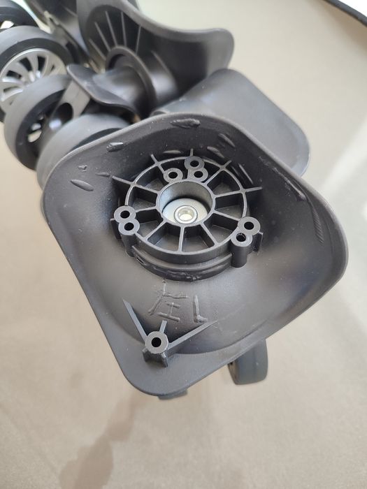 Коліщатка для валізи ціна за 4 шт.