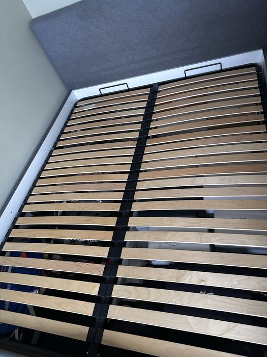 Łóżko sypialniane BRW