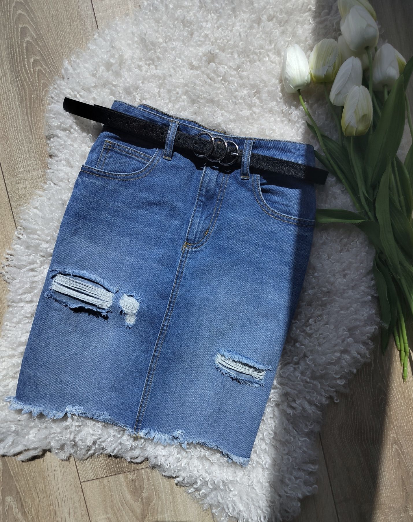 spódnica jeansowa z wysokim stanem z przetarciami XS/S