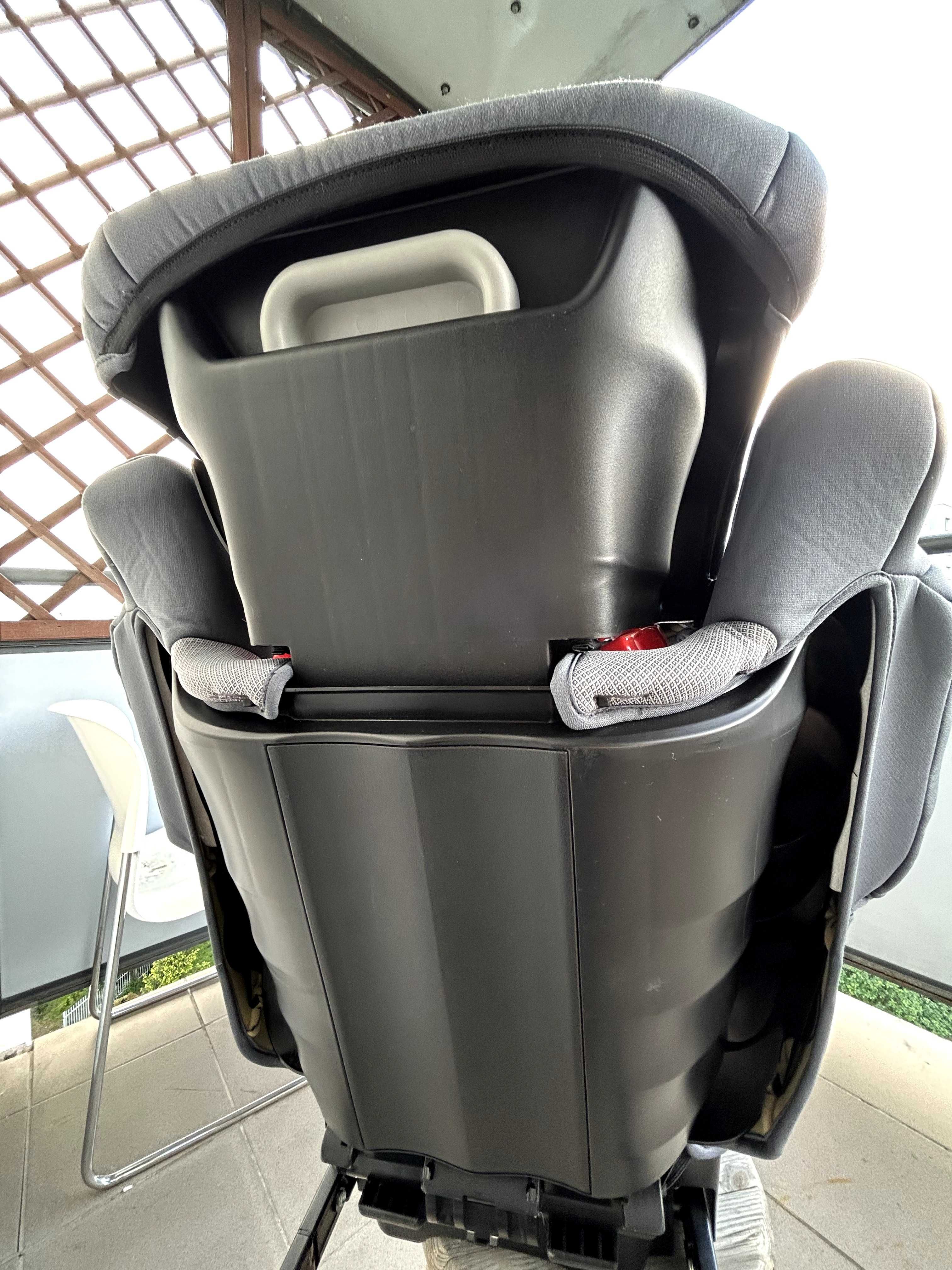 Fotelik samochodowy Recaro Monza Nova IS, 15-36kg, Isofix