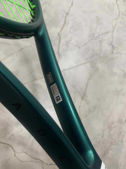 wilson blade 98 v9 18x20 ручка 3 тенісна ракетка