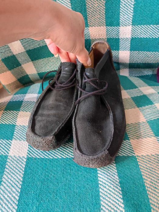 mokasyny trzewiki loafersy  Clarks Originals Buty Chukka Wallabee