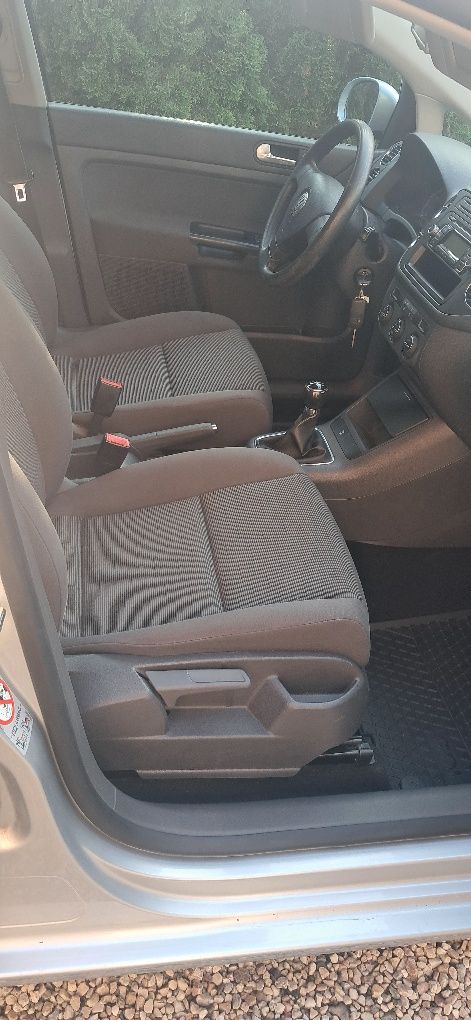 Golf plus 2008 r benzyna