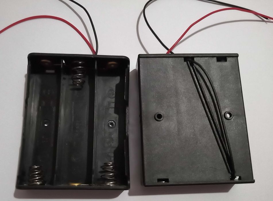 Зарядный отсек 3 шт 18650 с проводами Батарейный блок холдер бок
