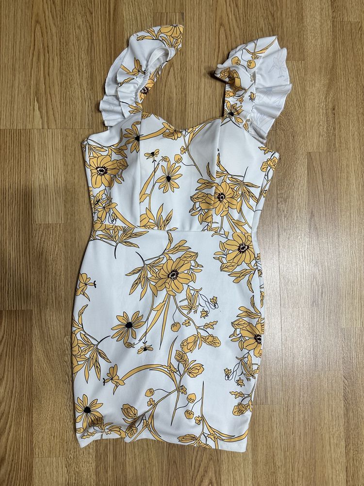 Літнє плаття , розмір с