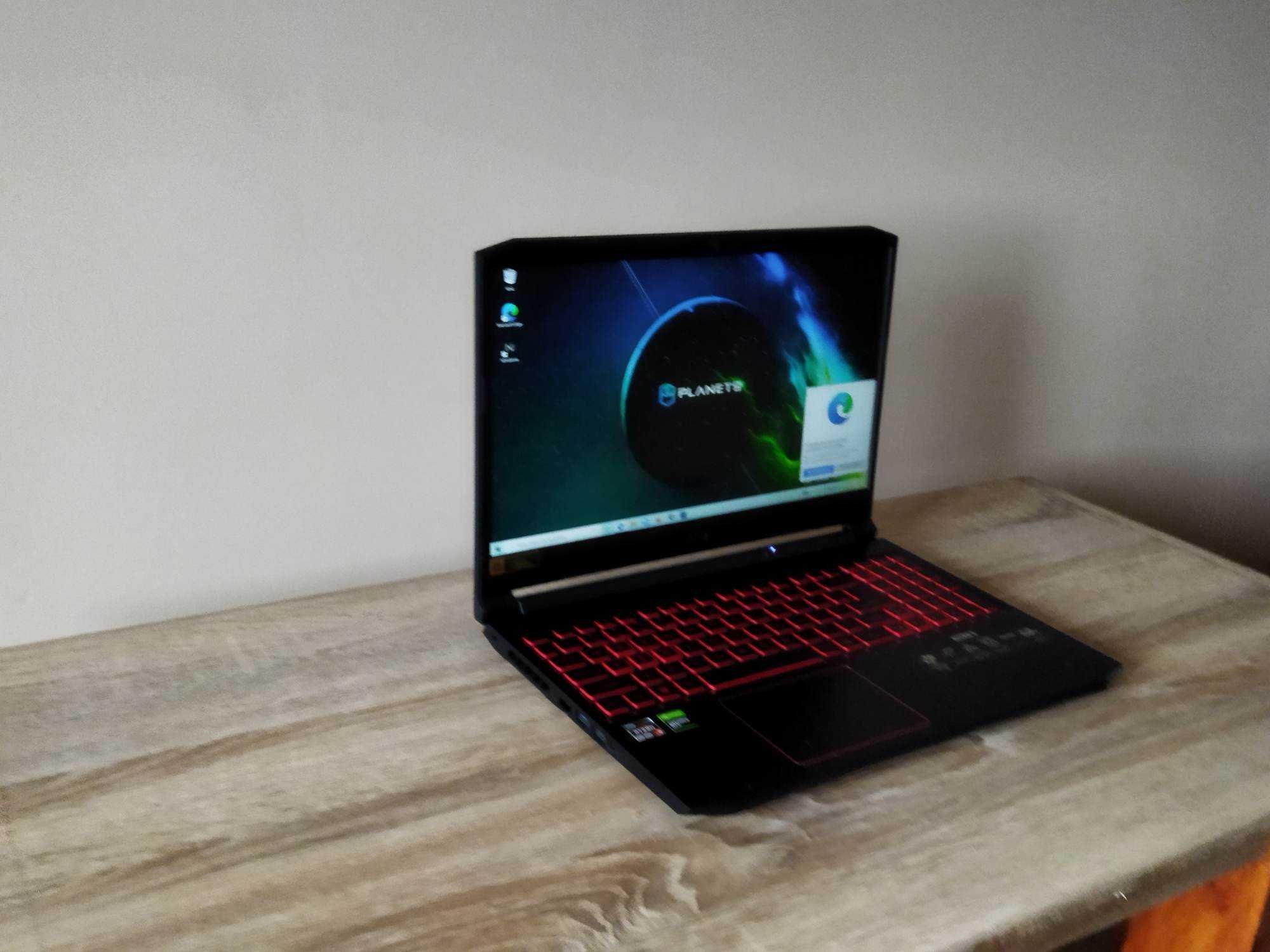 Acer Nitro 5, NIVIDIA GeForce GTX1650Ti,  AMD Ryzen5, 16GB RAM, 1T SSD