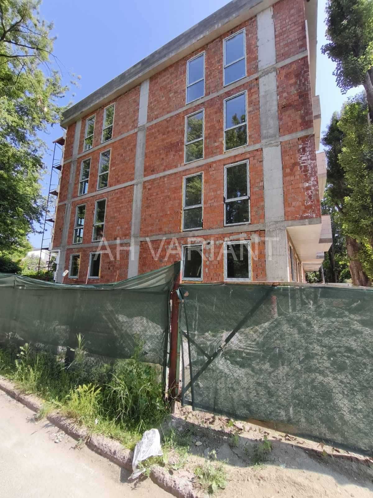 Продається 1-кімнатна квартира, вул. Тихого
Код: 29312