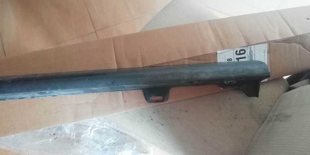 Embaladeira Esquerda Volvo V40 1998