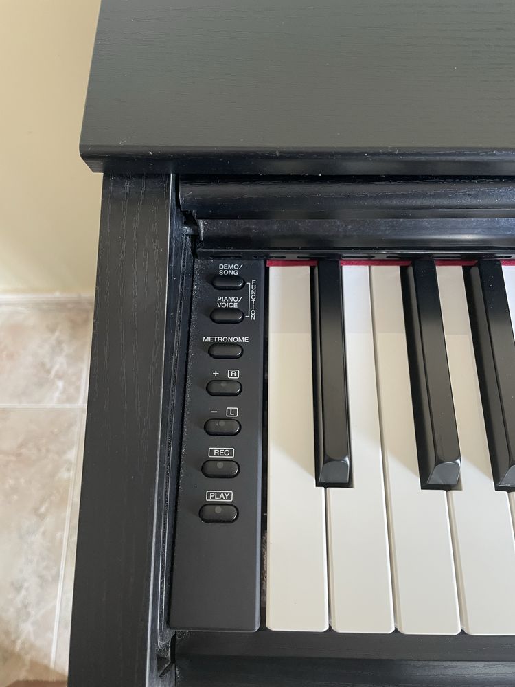 Piano Yamaha Ydp 143