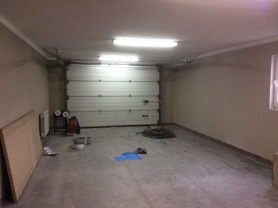 Продам 2 єт. дом 350 кв.м. в г.Вішгороде,микрорайон Дедовица