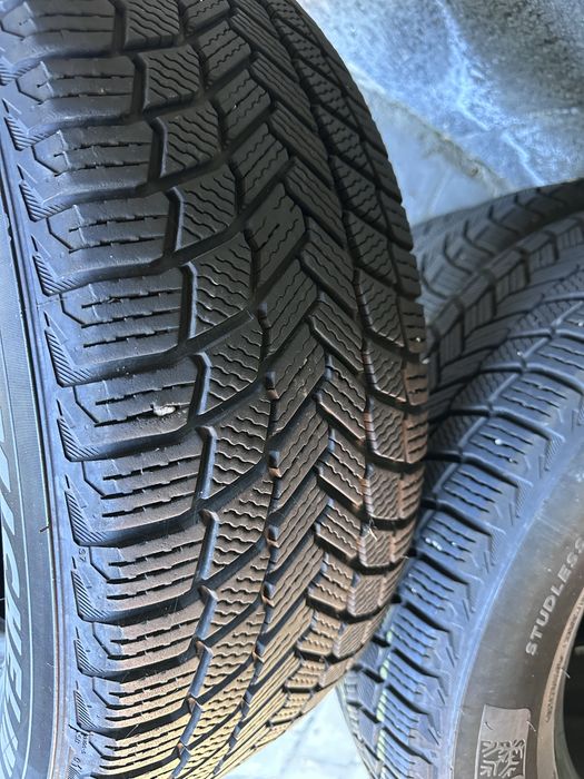 Продам хороші зимові шини