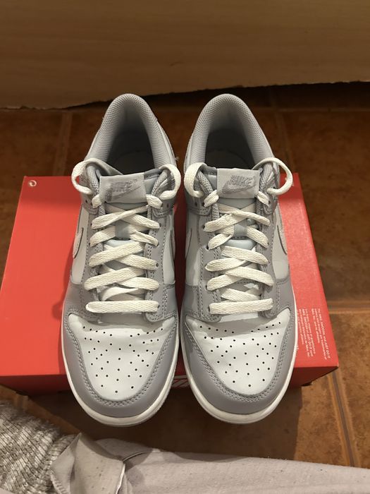 Nike Dunk Low - cinza