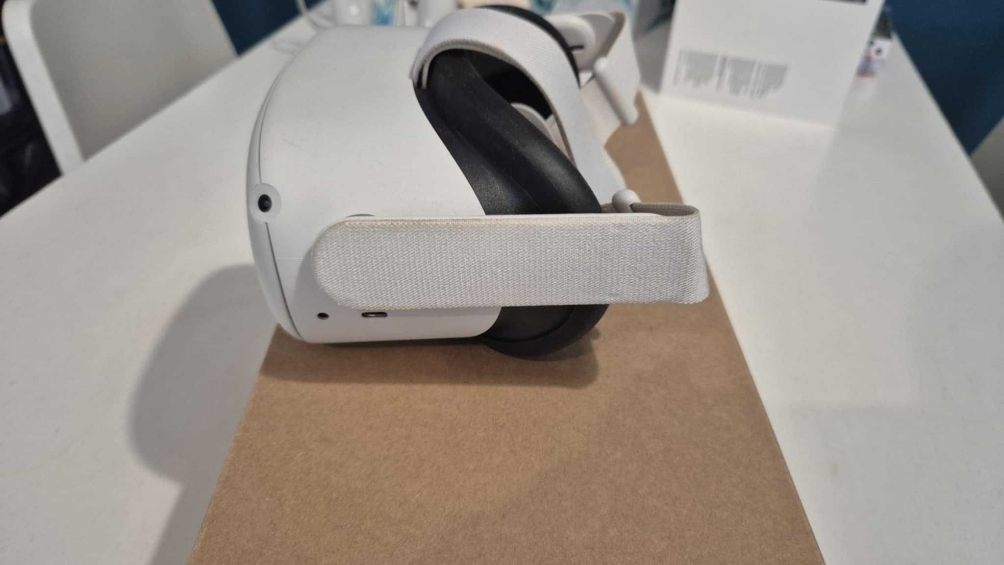 Meta Oculus Quest 2