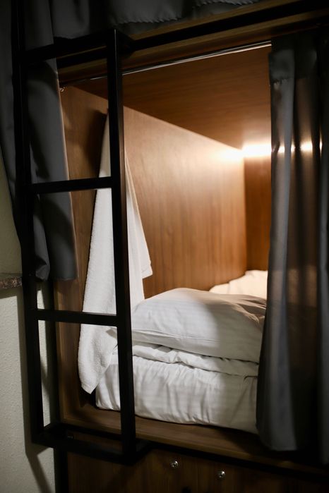 Ждем вас! Капсульний Хостел в Киеве! Академгородок! Университет