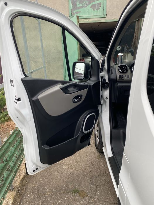 Продам Renault trafic