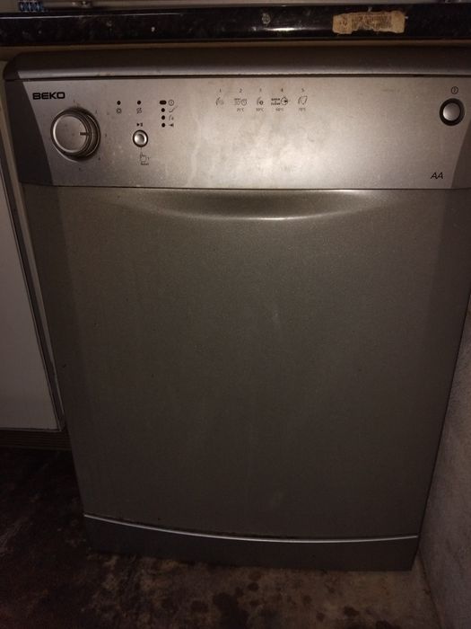 Maquina de lavar loiça só hoje 80€