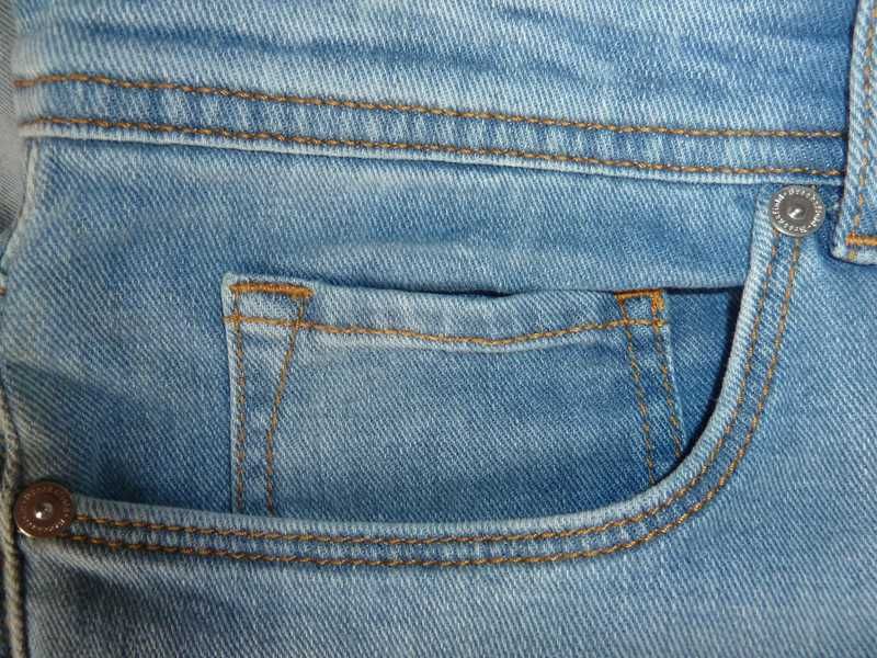 Jeans novas italianas Brooksfield 50