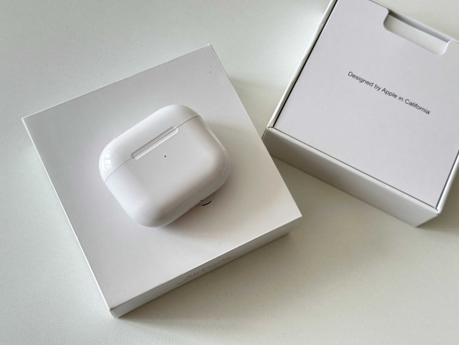 Наушники Apple AirPods 3 Mag Safe