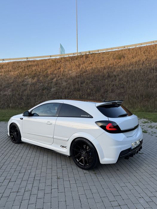 Opel astra h opc race camp 368km/473nm