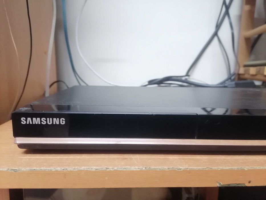 Odtwarzacz CD/DVD Samsung DVD-C550 HDMI pilot