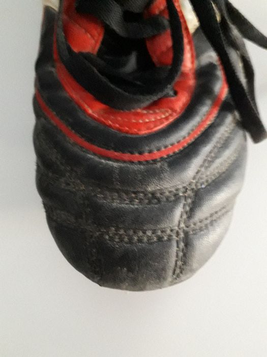 Chuteiras Adidas - Tamanho 44