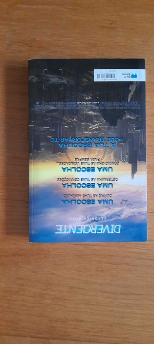 Divergente, Veronica Roth