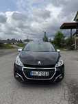 Peugot 208 lift.